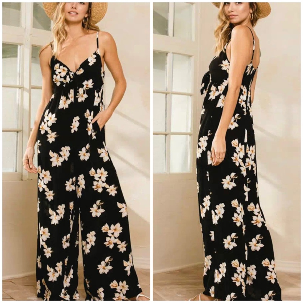 SLEEVELESS V-NECK POCKETS FLORAL JUMPSUIT